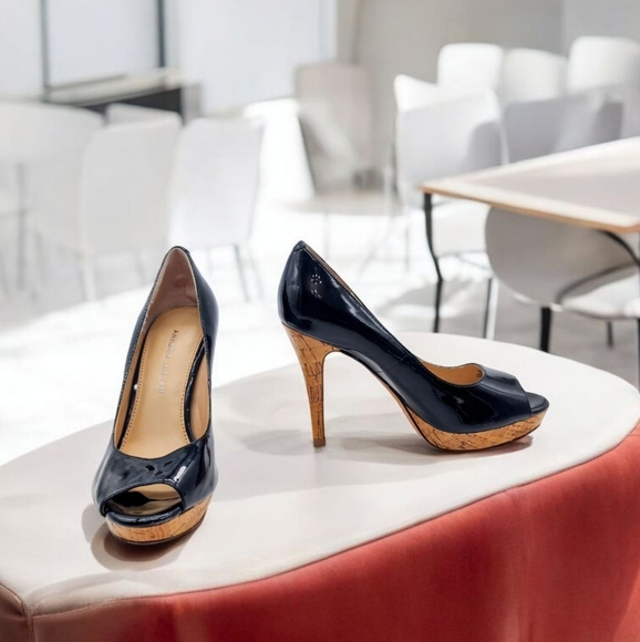 Antonio Melani Sz 6 Black Leather Peep-Toe Heels - Picture 1 of 10